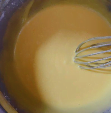 可愛(ài)軟萌的蛋殼小蛋糕，健康有營(yíng)養(yǎng)，小朋友很愛(ài)吃